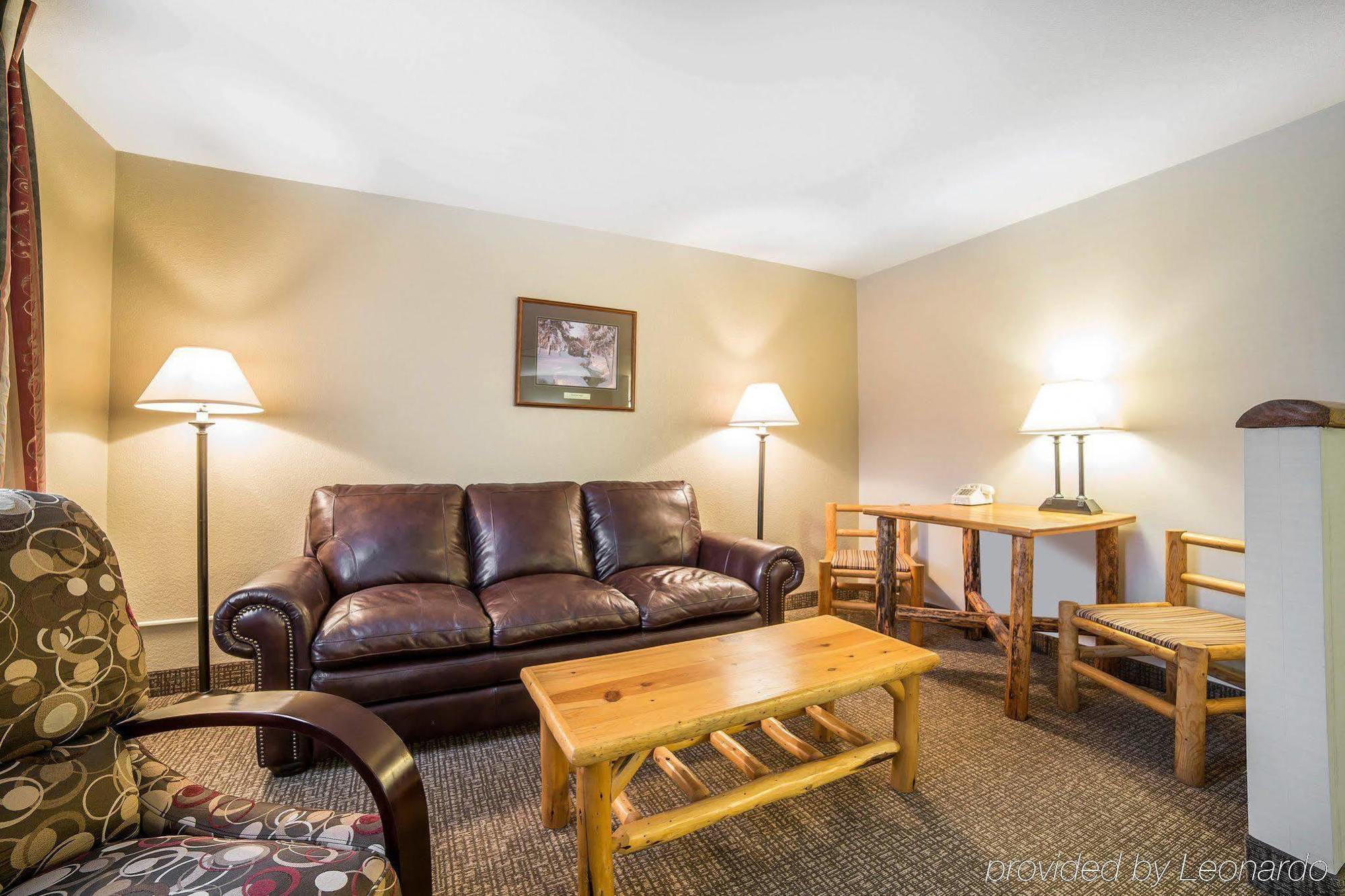 The Antler Lodge - การ์ดีเนอร์ ภายนอก รูปภาพ