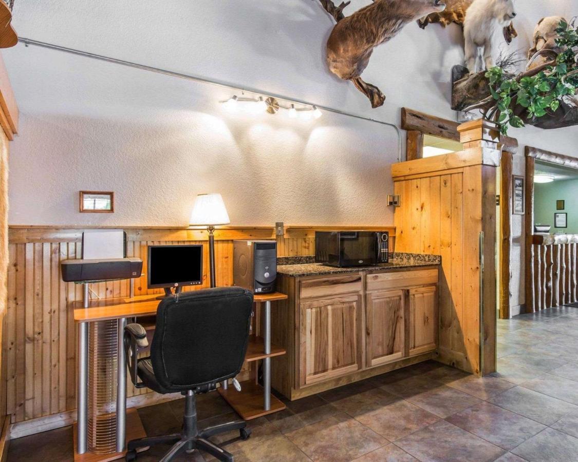 The Antler Lodge - การ์ดีเนอร์ ภายนอก รูปภาพ
