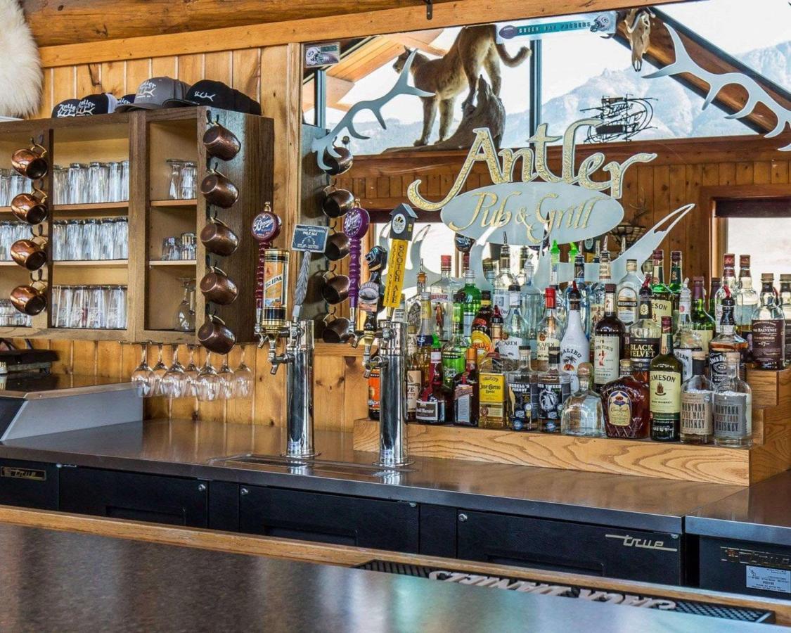 The Antler Lodge - การ์ดีเนอร์ ภายนอก รูปภาพ